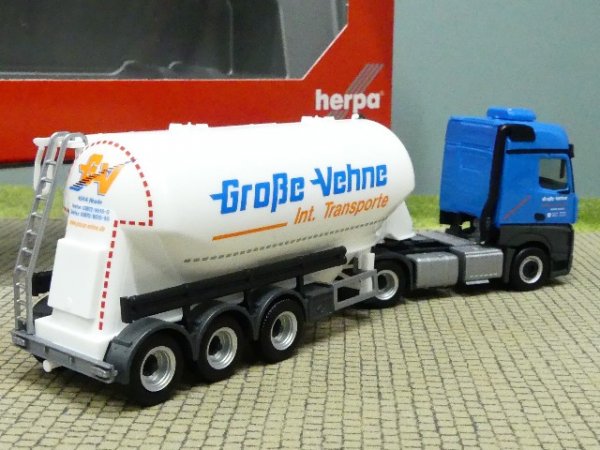 1/87 Herpa MB Actros Bigspace Große Vehne Eutersilo-Sattelzug 314169