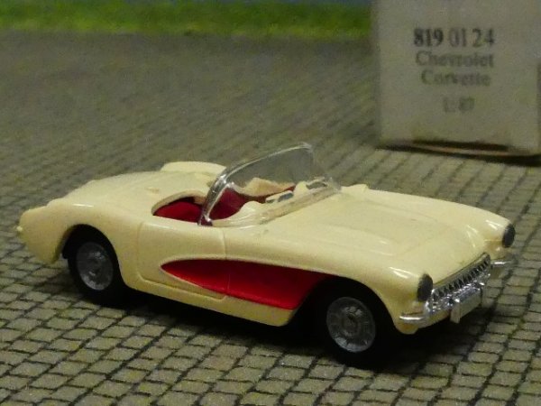 1/87 Wiking Chevrolet Corvette hellbeige 819 01 B SONDERANGEBOT!