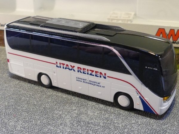 1/87 AWM Setra 411 HD Litax Reizen NL 71720