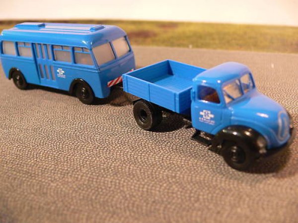 1/87 Brekina Magirus 4500 ZM mit Bauwagen 42503