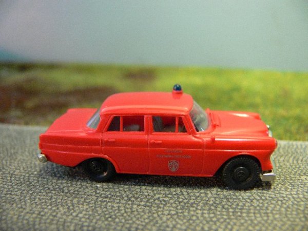 1/87 Brekina MB 190 Feuerwehr Rödermark #13