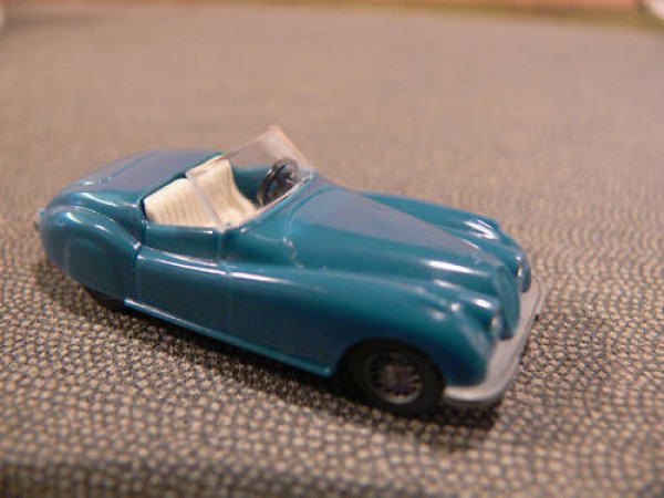 1/87 Wiking Jaguar XK 120 blau 801 03