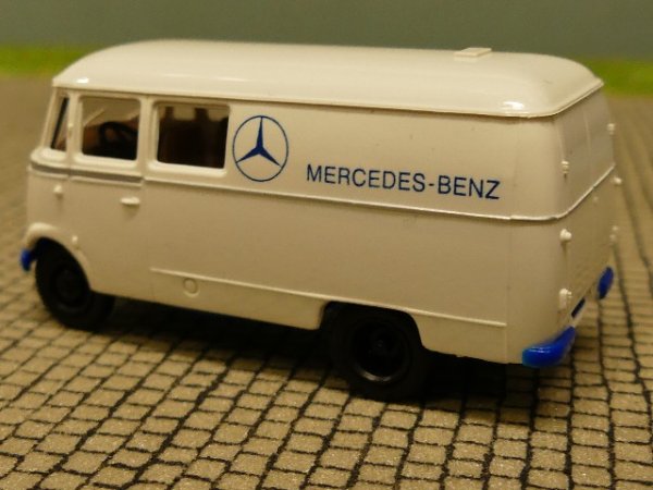 1/87 Brekina MB 319 Mercedes Benz weiß