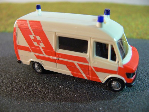 1/87 Herpa MB 207 Bus Rettungsdienst 042529