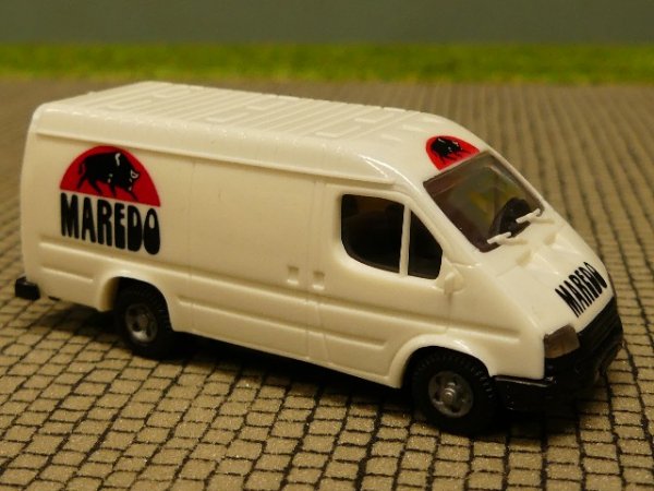 1/87 Busch Ford Transit Kasten MAREDO 83724 Praline