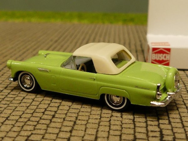 1/87 Busch Ford Thunderbird Cabrio geschlossen grün 45242