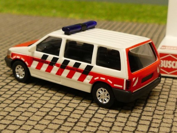 1/87 Busch Chrysler Voyager Brandweer NL 44606