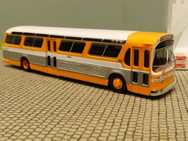 1/87 Busch Fishbowl orange Amerikanischer Bus 44509