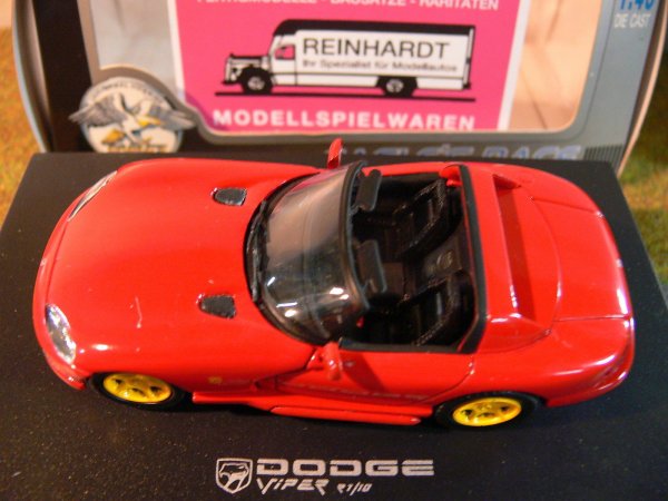 1/43 UH 622008 Dodge Viper Cabrio rot