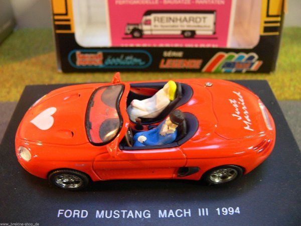 1/43 Jouef 1005 Ford Mustang Mach III 1994 rot Just Married mit Brautpaar