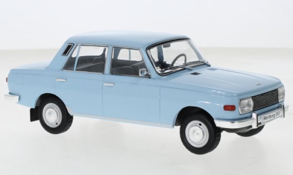 1/24 WhiteBox Wartburg 353 hellblau WB124159