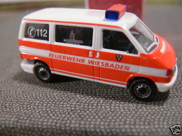 1/87 Herpa 046190 VW T4 Bus ELW Fw Wiesbaden