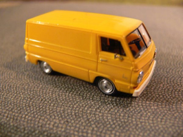 1/87 Brekina Dodge A 100 gelb 34351