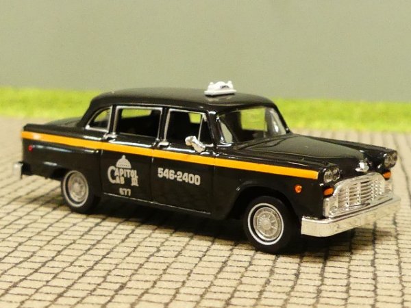 1/87 Brekina Checker Cab Washington Taxi 58928