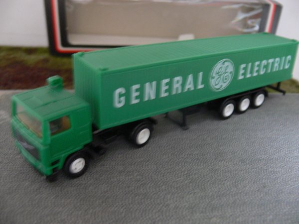 1/87 Herpa Volvo F12 General Electric Sattelzug 801 221