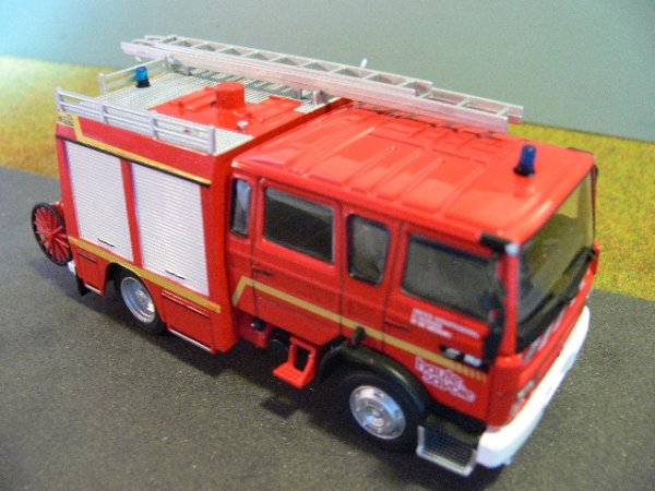 1/43 Ixo Renault VI S180 Haute Savoie Pompiers Feuerwehr 25 SONDERPREIS