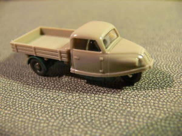 1/87 Wiking Goliath Dreirad graubeige 841 2 A