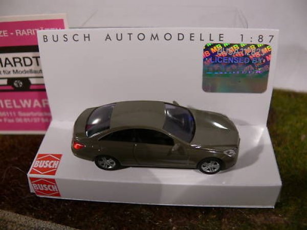 1/87 Busch MB E-Klasse Coupe grau 41652