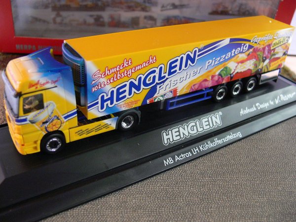 1/87 Herpa 120944 MB Actros LH 02 Kühlkoffer-Sattelzug Henglein Pizza PC Box