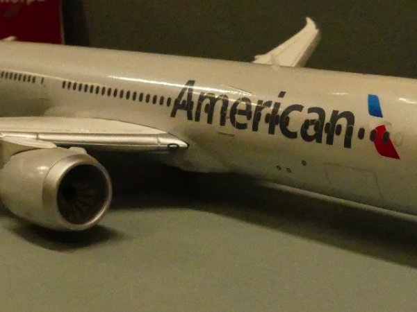 1/200 Herpa American Airlines Boeing 787-9 Dreamliner 557887