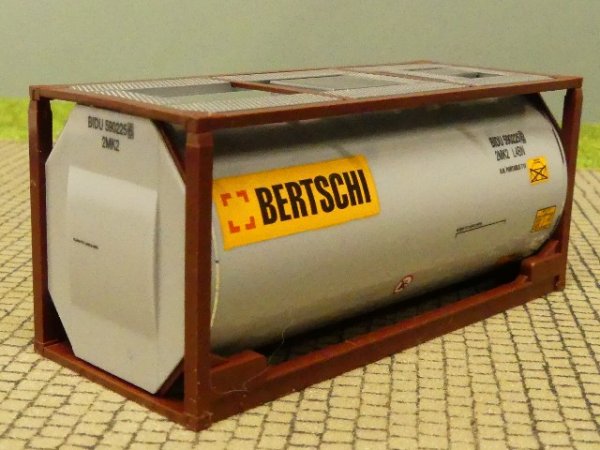 1/87 Herpa Bertschi 20ft. Tankcontainer grau