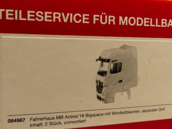 1/87 Herpa Fahrerhaus MB Actros 18 Bigsp m. Windleitblechen 2 Stück 084987