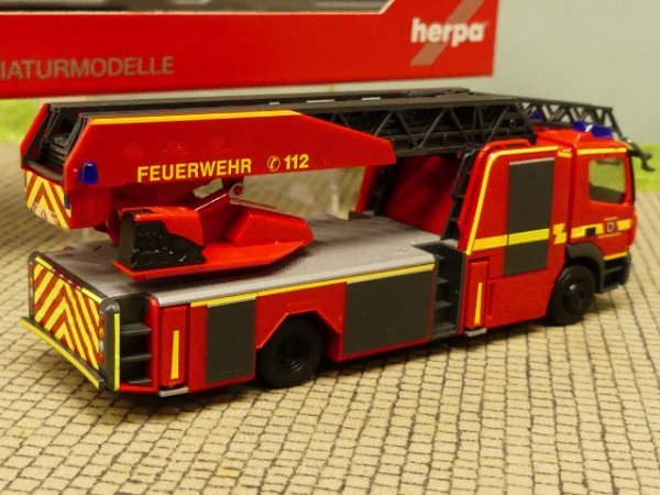 1/87 Herpa MB Atego`13 Drehleiter FW Herzogenrath 095372