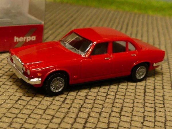 1/87 Herpa Jaguar XJ 06 rot 420587