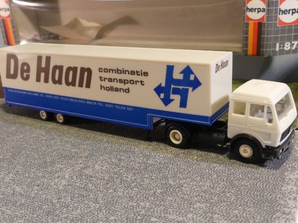 1/87 Herpa MB NG De Haan Holland Koffer SZ #336