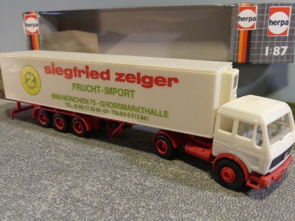 1/87 Herpa MB NG Zeiger Frucht Import München Kühlkoffer SZ #321