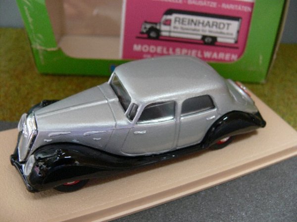 1/43 Eligor Penhard Dynamic Berline 1937 silber 1006