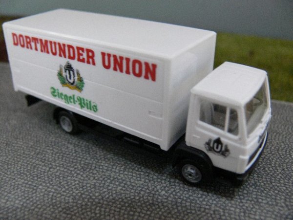 1/87 MB Dortmunder Union Siegel-Pils Getränkekoffer-LKW