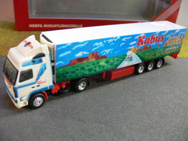 1/87 Herpa Volvo FH16 Kabus Kühlkoffer-Sattelzug 185967