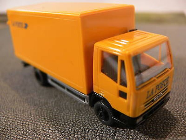 1/87 Wiking Iveco LA POSTE Frankreich F Koffer-LKW 552 05 B