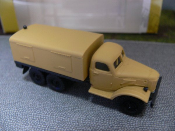 1/87 Herpa Minitanks ZIL 157 Koffer-LKW sandbeige 744522