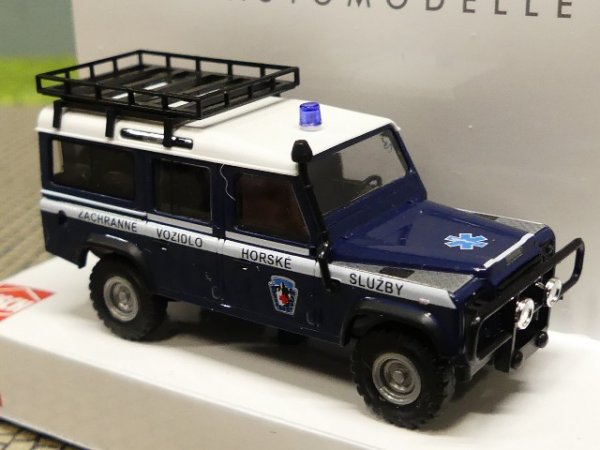 1/87 Busch Land Rover Defender Bergrettung Tschechien CZ 50386