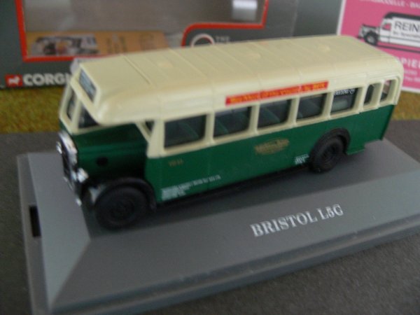 1/76 Corgi Bristol L5G Maidstone & District Omnibus GB 97852