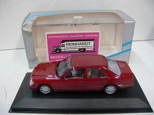 1/43 Minichamps MB E-Class Lim. 1993 imperial rot 430033502