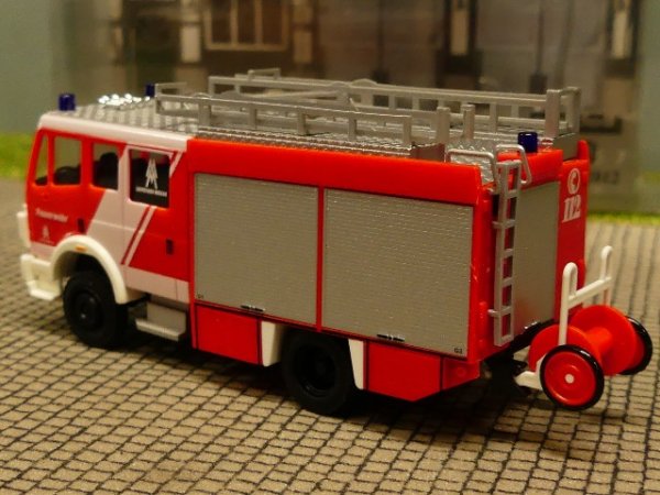 1/87 Busch MB MK 94 Feuerwehr Messe Leipzig SO 43811