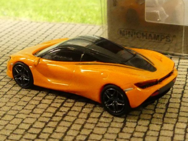 1/87 Minichamps McLaren 720 S orange 870 178721