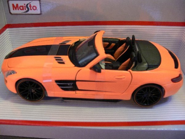 1/24 Maisto MB SLS AMG Roadster orange Custom Shop #31370