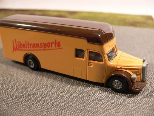 1/87 Brekina MB L 6600 Möbeltransporte