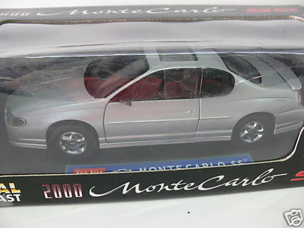 1/18 Sun Star #1980 Monte Carlo SS silber