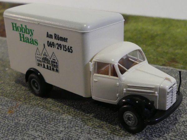 1/87 Brekina Borgward 4500 Hobby Haas Koffer