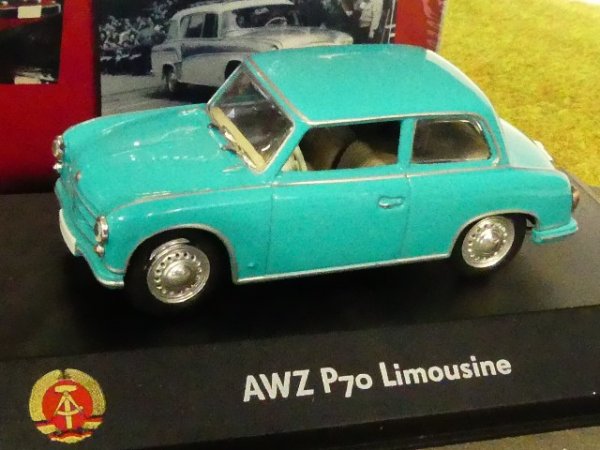 1/43 Atlas DDR Auto Kollektion AWZ P70 Limousine türkis 7230 012