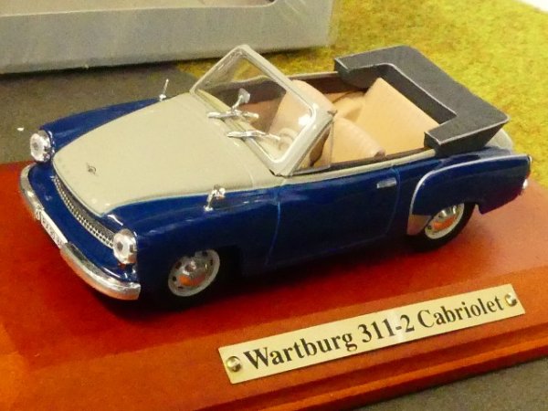 1/43 Atlas DDR Auto Kollektion Wartburg 311-2 Cabrio blau grau 7 130 102