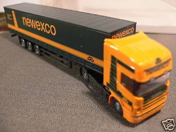 1/87 Wiking Scania 144 L Newexco Gardinenplanen-SZ 537 02 B