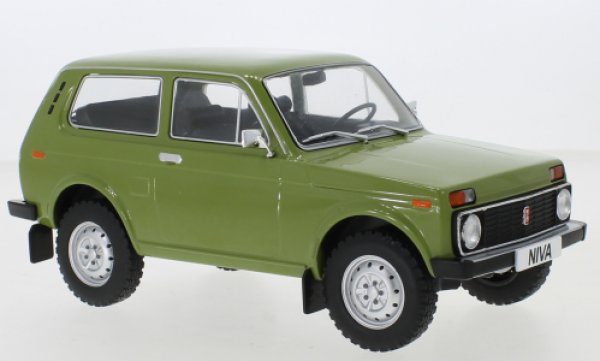 1/18 MCG Lada Niva olivgrün MCG18255