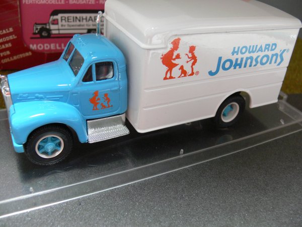 1/50 Vitesse Mack B-Series 1954-59 Van Truck Howard Johnson 432