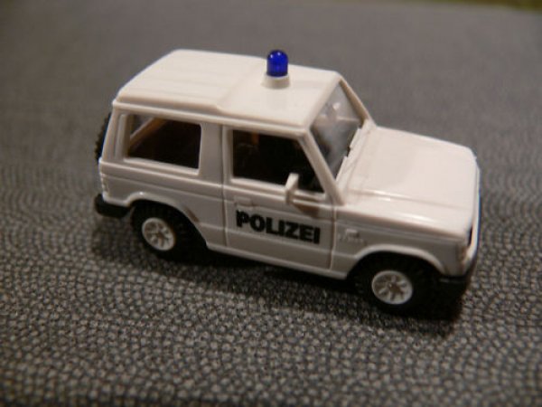 1/87 Rietze Mitsubishi Pajero Polizei weiss